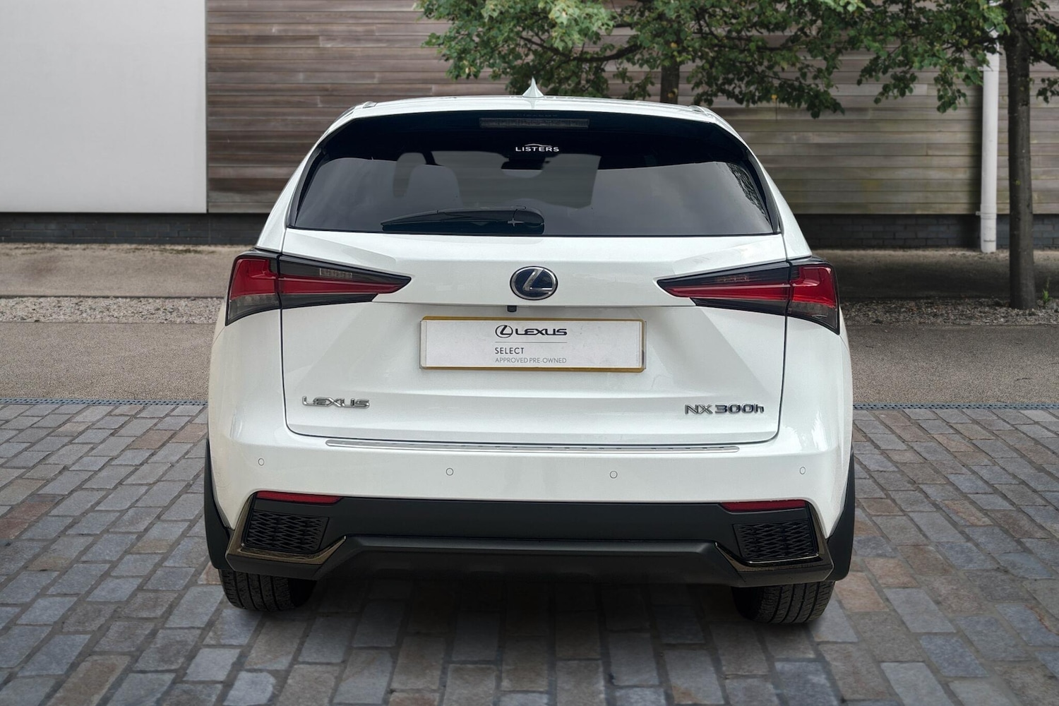 Used Lexus NX 2019 for sale - 76110578: Photo 3