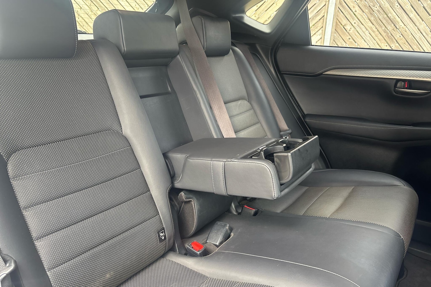 Used Lexus NX 2019 for sale - 76110578: Photo 9