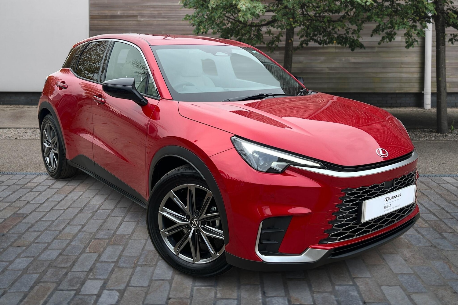 Used Lexus LBX 2025 for sale - 76474559: Photo 1