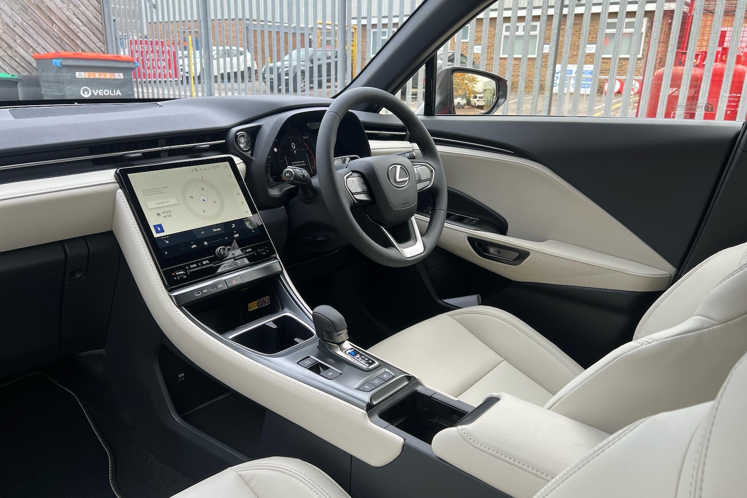 Used Lexus LBX 2025 for sale - 76474559: Photo 2