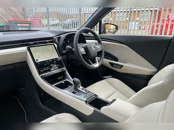 Used Lexus LBX 2025 for sale - 76474559: Photo