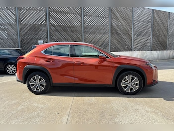 Used Lexus UX 2024 for sale - 75842698: Photo
