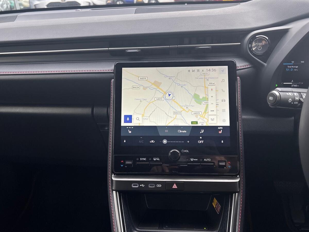 Used Lexus LBX 2024 for sale - 76703538: Photo 11