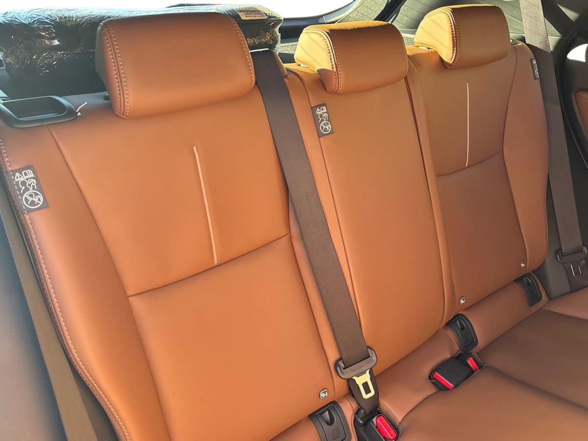 Used Lexus LBX 2024 for sale - 76800610: Photo 9