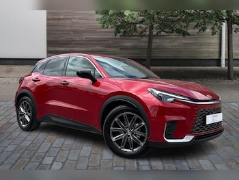 Lexus - LBX