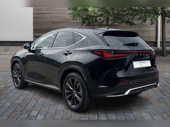 Used Lexus NX 2025 for sale - 76111507: Photo 2