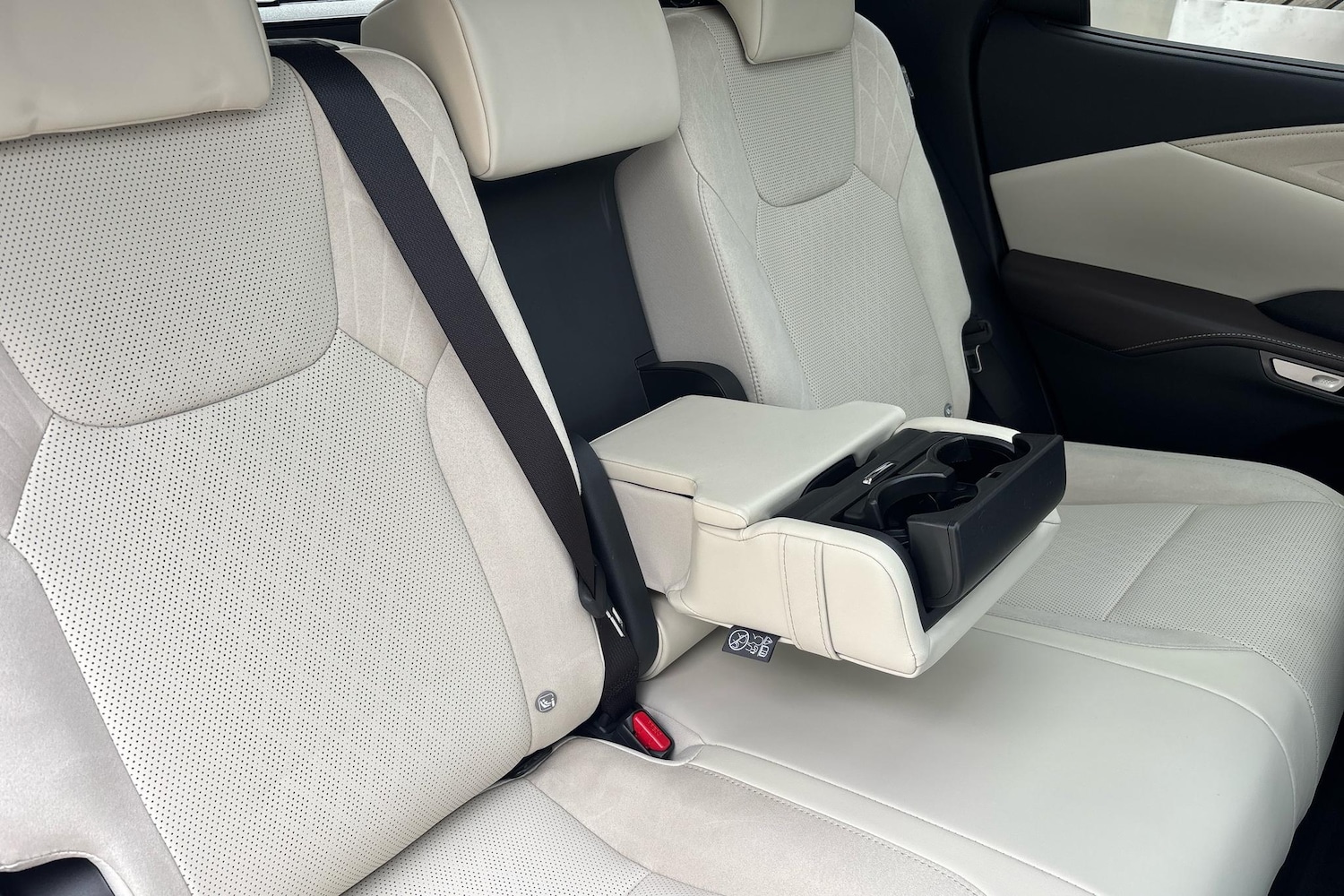 Used Lexus RX 2025 for sale - 76110730: Photo 9