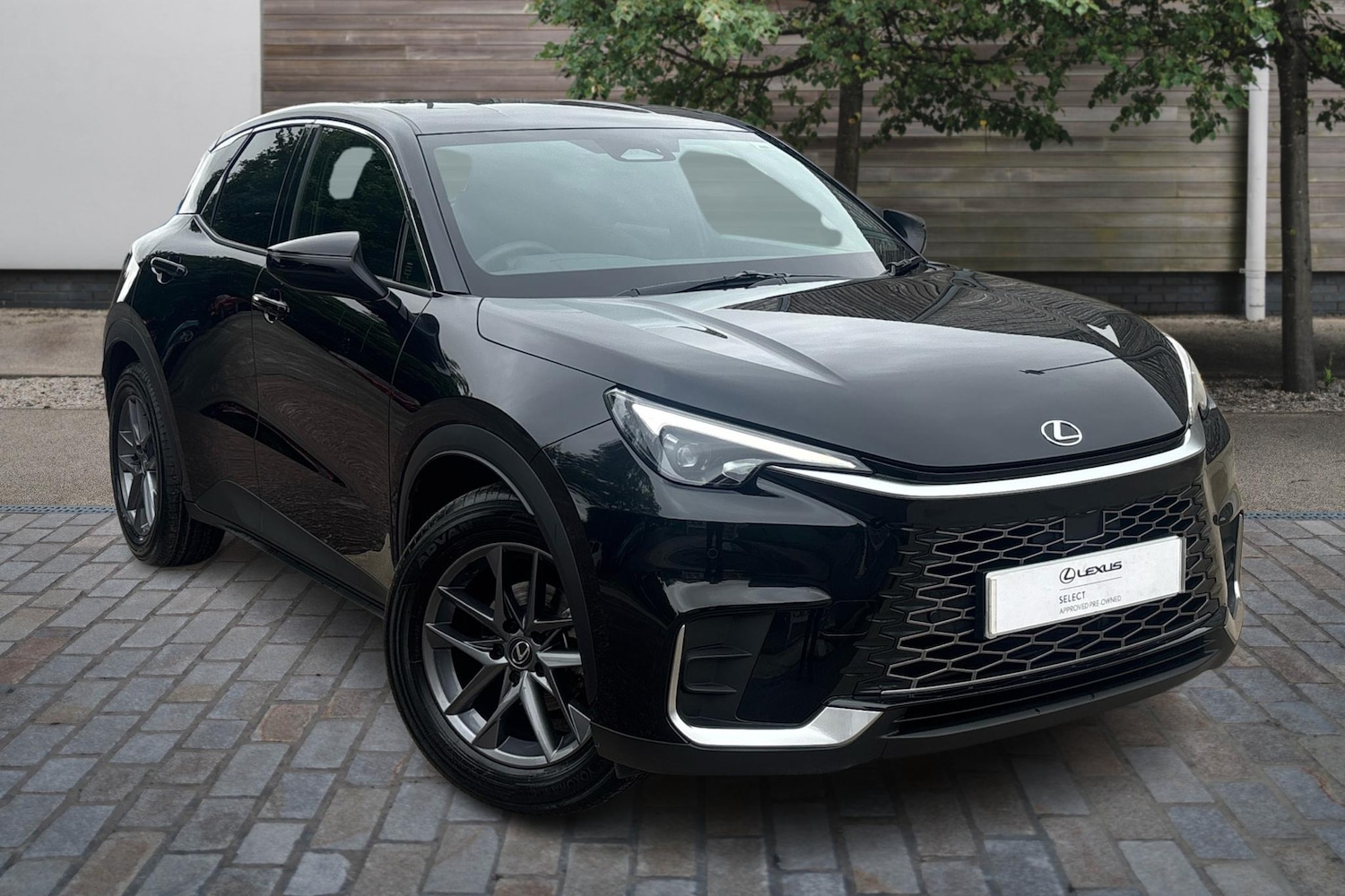 Used Lexus LBX 2024 for sale - 76111139: Photo 1