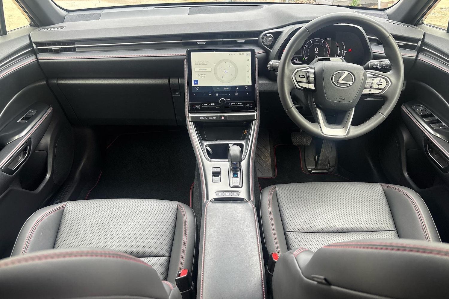 Used Lexus LBX 2024 for sale - 76111139: Photo 12
