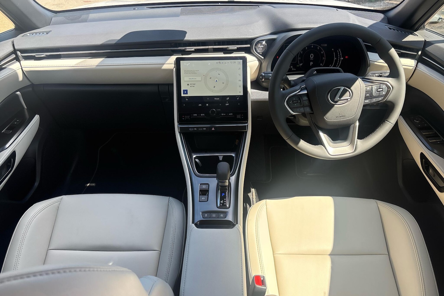 Used Lexus LBX 2025 for sale - 76110782: Photo 12
