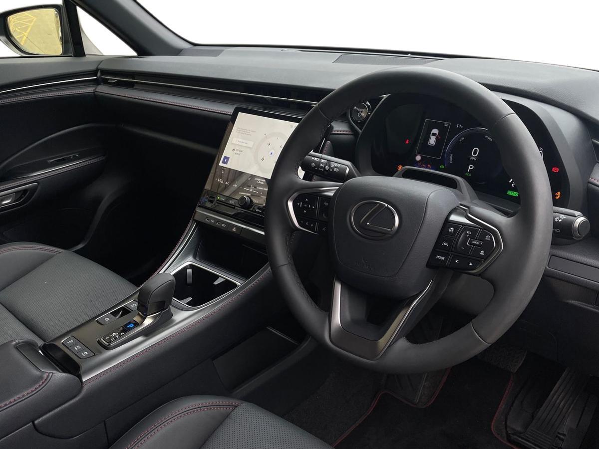 Used Lexus LBX 2024 for sale - 78102464: Photo 12