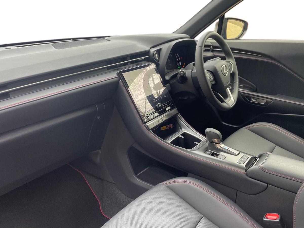 Used Lexus LBX 2024 for sale - 78102464: Photo 7