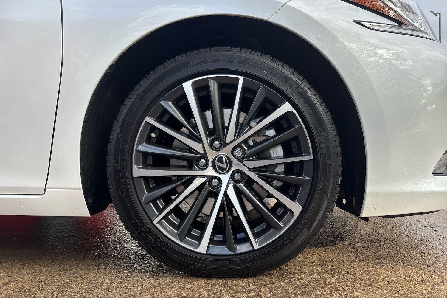 Used Lexus ES 2025 for sale - 76110675: Photo 5