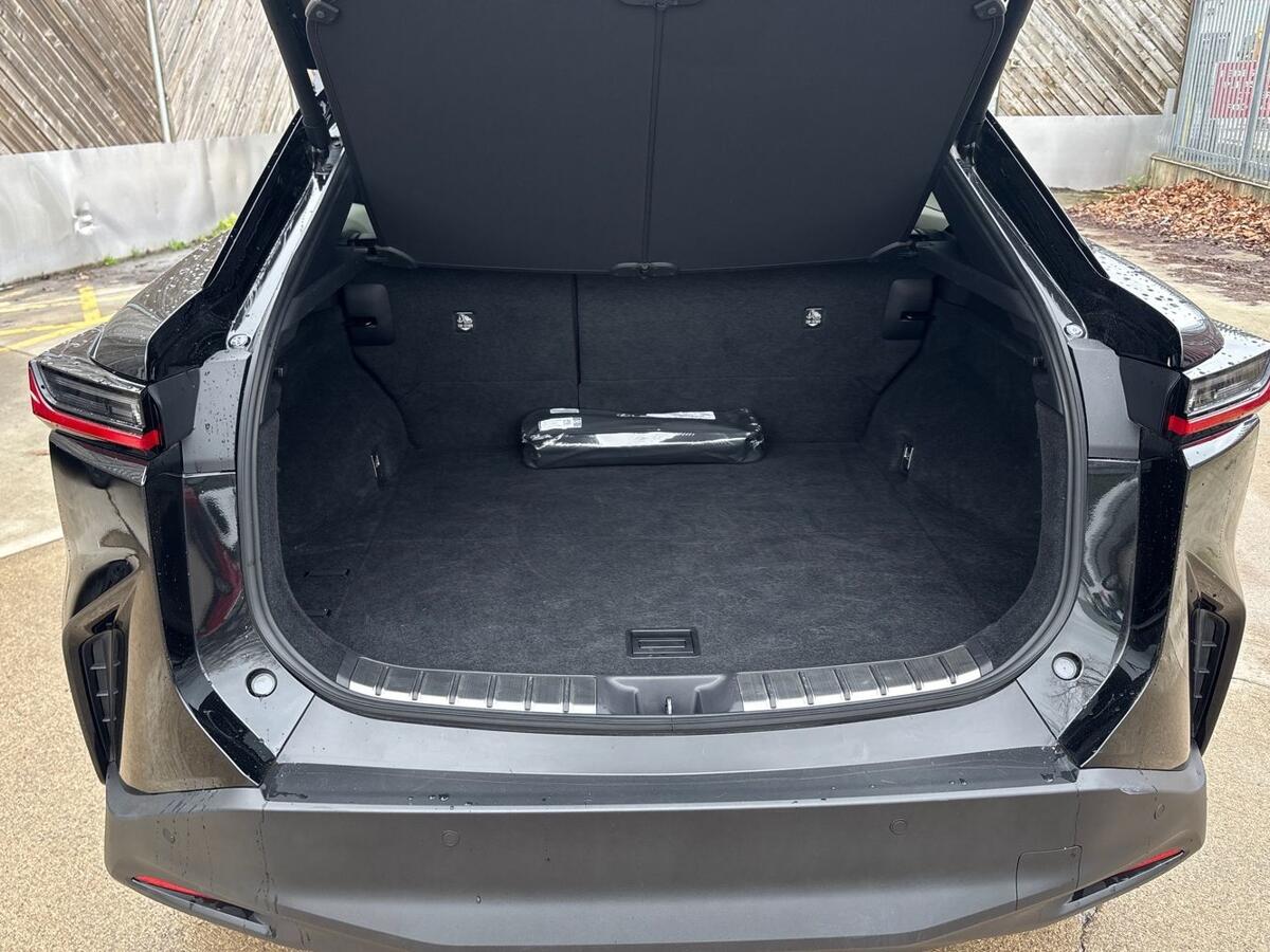 Used Lexus RZ 2024 for sale - 77725169: Photo 10