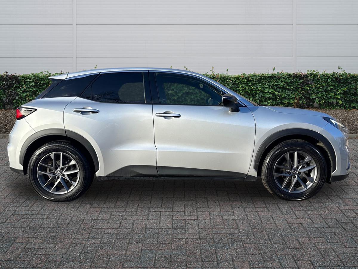 Used Lexus LBX 2024 for sale - 77177577: Photo 5