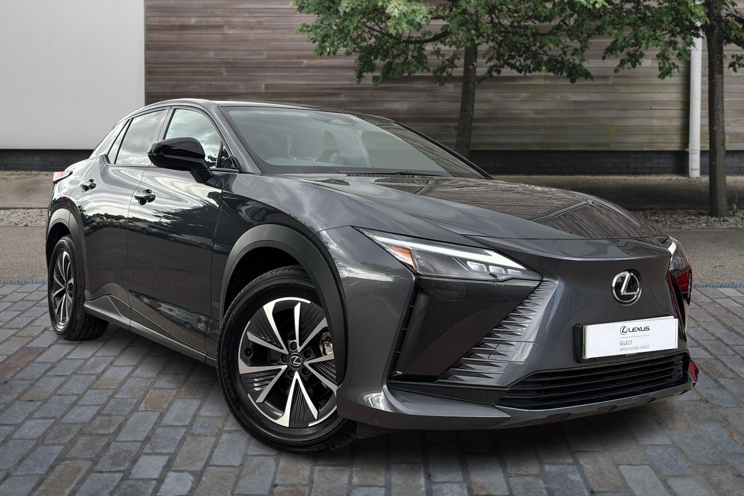 Used Lexus RZ 2024 for sale - 76110867: Photo 1