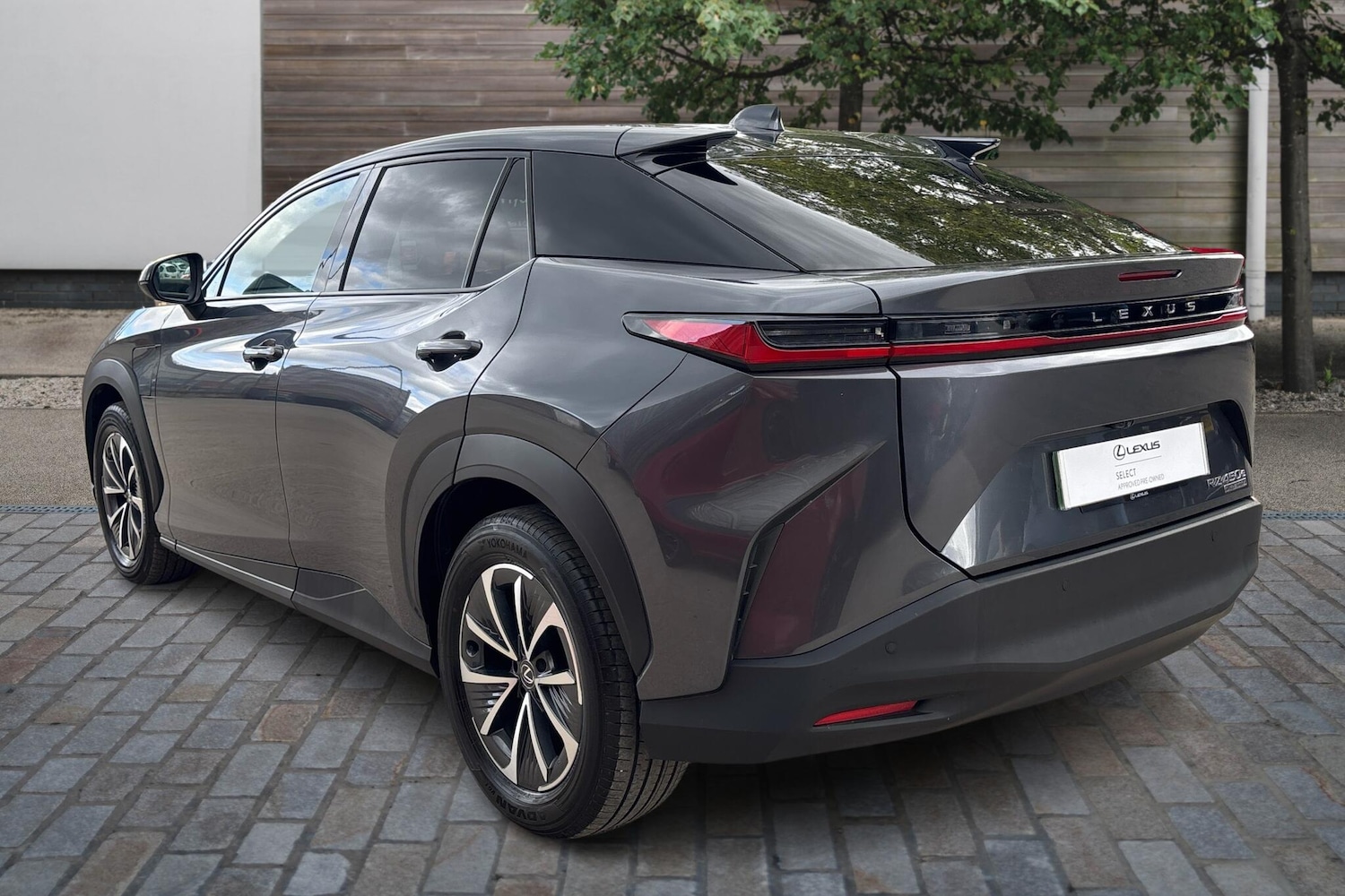 Used Lexus RZ 2024 for sale - 76110867: Photo 3
