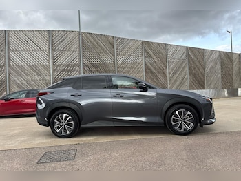 Used Lexus RZ 2024 for sale - 76110867: Photo