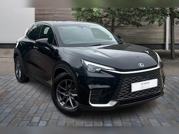 Used Lexus LBX 2024 for sale - 75270070: Photo