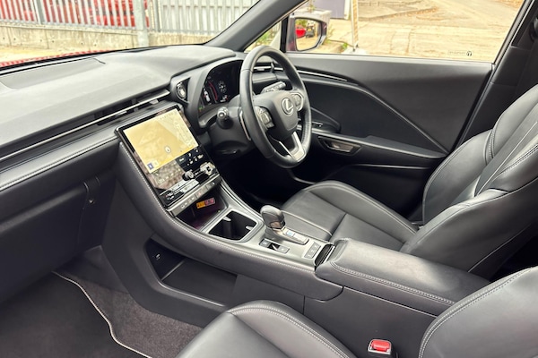 Used Lexus LBX 2024 for sale - 76285450: Photo 2