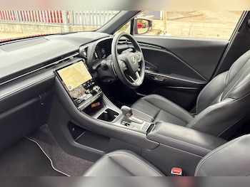 Used Lexus LBX 2024 for sale - 76285450: Photo 2