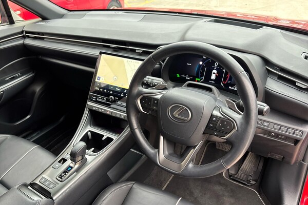 Used Lexus LBX 2024 for sale - 76285450: Photo 6