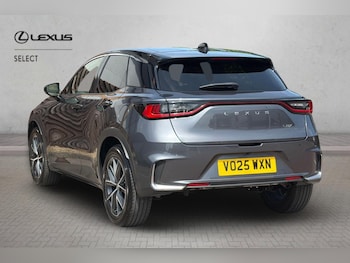 Used Lexus LBX 2025 for sale - 79094643: Photo
