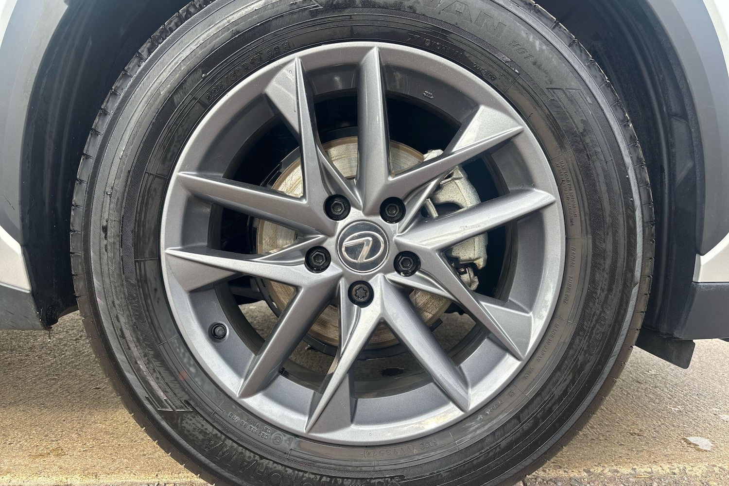 Used Lexus LBX 2024 for sale - 76111426: Photo 5