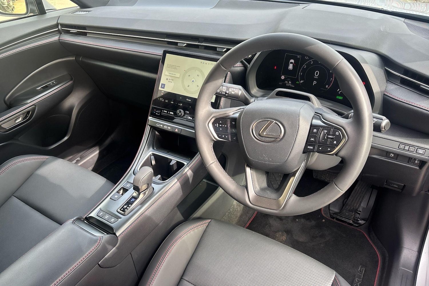 Used Lexus LBX 2024 for sale - 76111426: Photo 6