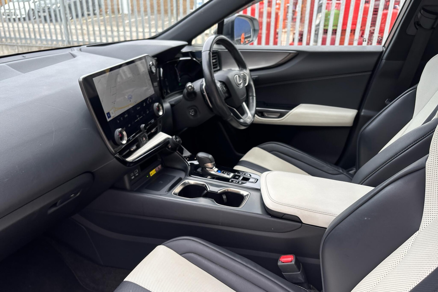 Used Lexus NX 2022 for sale - 76139790: Photo 2