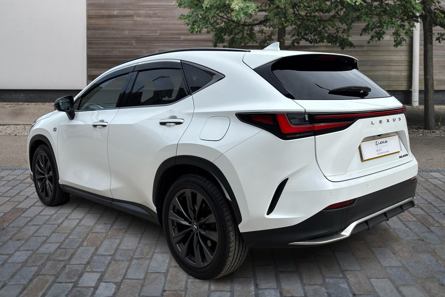 Used Lexus NX 2022 for sale - 76139790: Photo 3