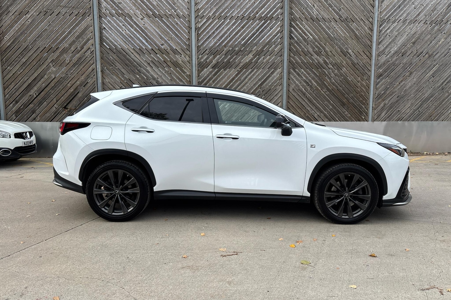 Used Lexus NX 2022 for sale - 76139790: Photo 4