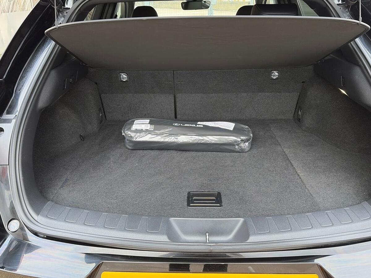 Used Lexus UX 2021 for sale - 77560500: Photo 10