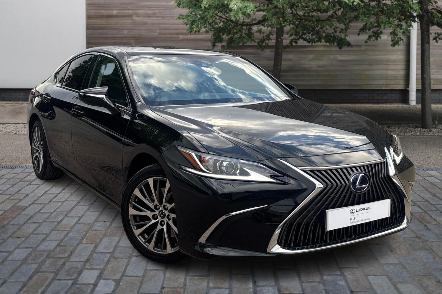 Used Lexus ES 2021 for sale - 76110888: Photo 1