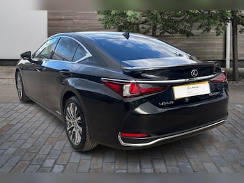 Used Lexus ES 2021 for sale - 76110888: Photo