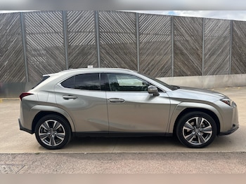 Used Lexus UX 2024 for sale - 75450848: Photo