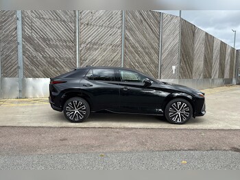 Used Lexus RZ 2025 for sale - 76168403: Photo 4