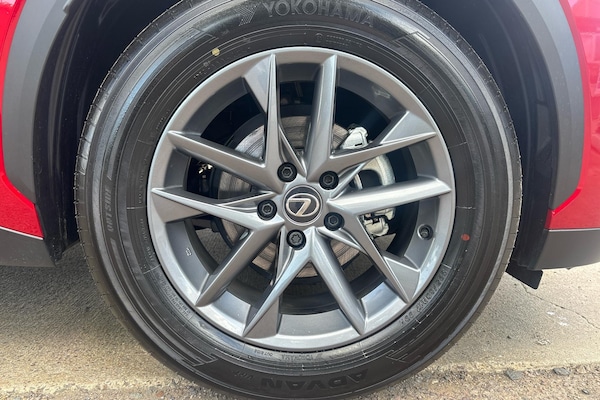 Used Lexus LBX 2025 for sale - 76228894: Photo 5