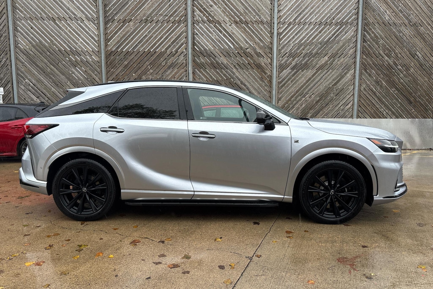 Used Lexus RX 2025 for sale - 76168392: Photo 4
