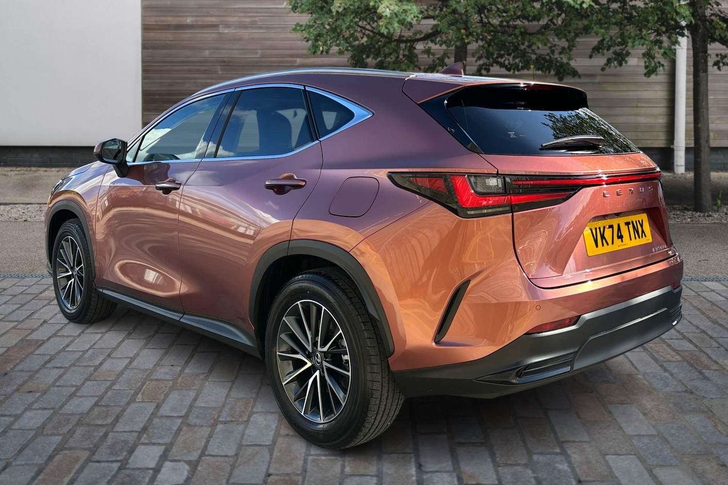 Used Lexus NX 2024 for sale - 76110527: Photo 3