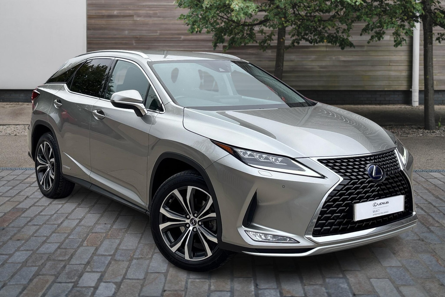 Used Lexus RX 2022 for sale - 76338459: Photo 1