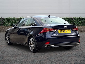Used Lexus IS 2018 for sale - 76937213: Photo