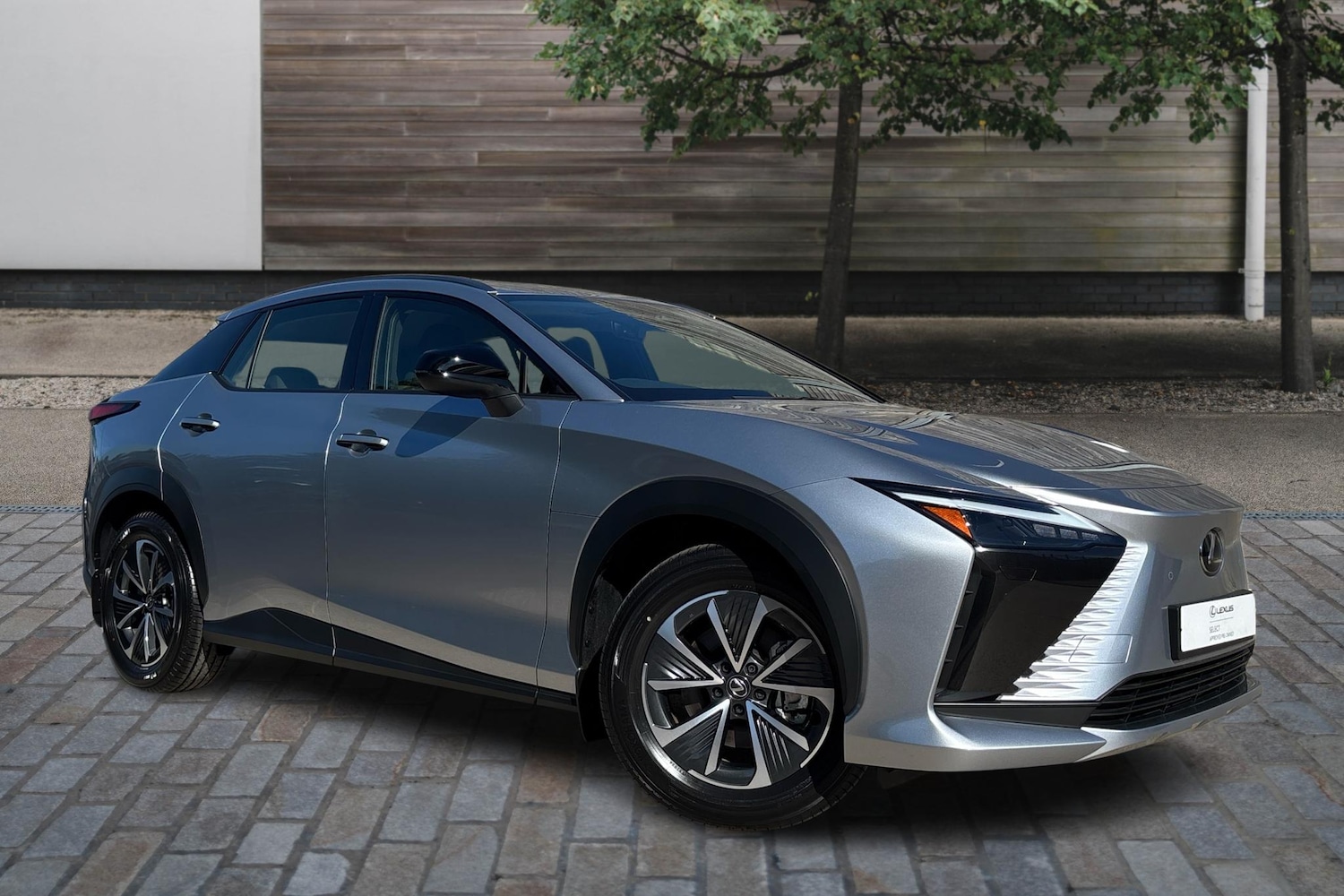 Used Lexus RZ 2025 for sale - 76111111: Photo 1