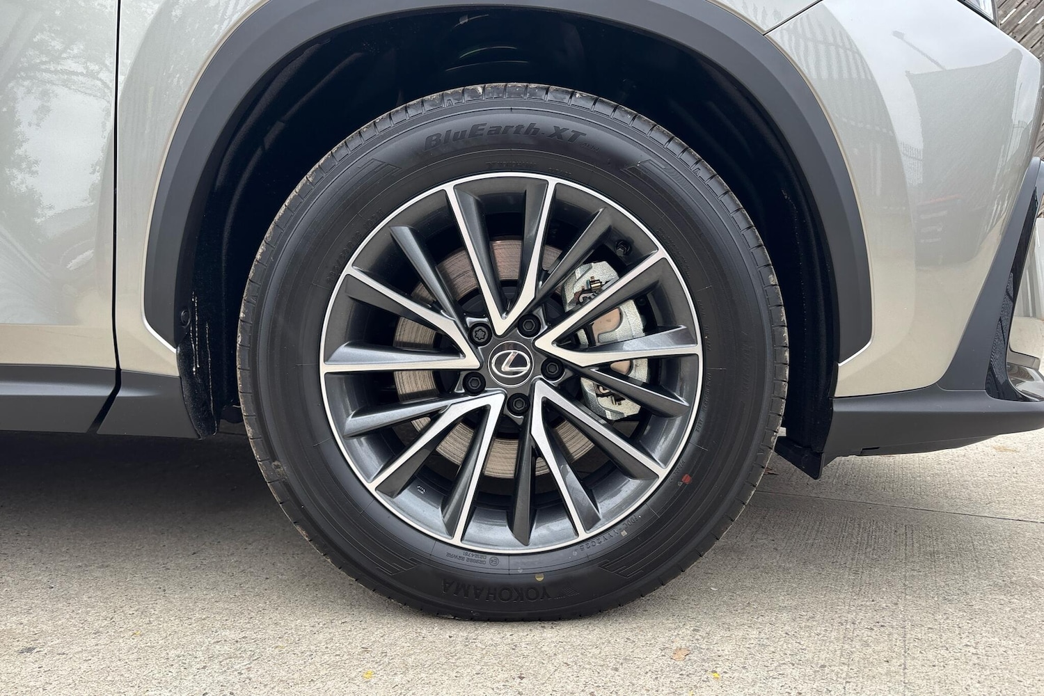 Used Lexus NX 2025 for sale - 76216684: Photo 5