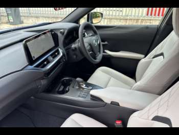 Used Lexus UX 2025 for sale - 75024893: Photo