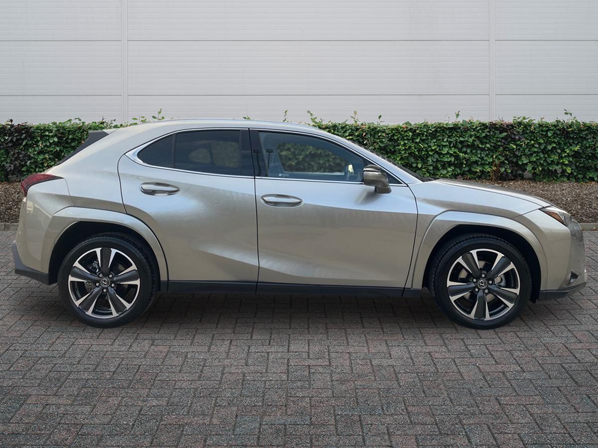Used Lexus UX 2025 for sale - 78073864: Photo 5