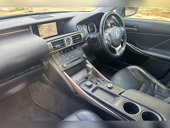 Used Lexus IS 2015 for sale - 75859604: Photo