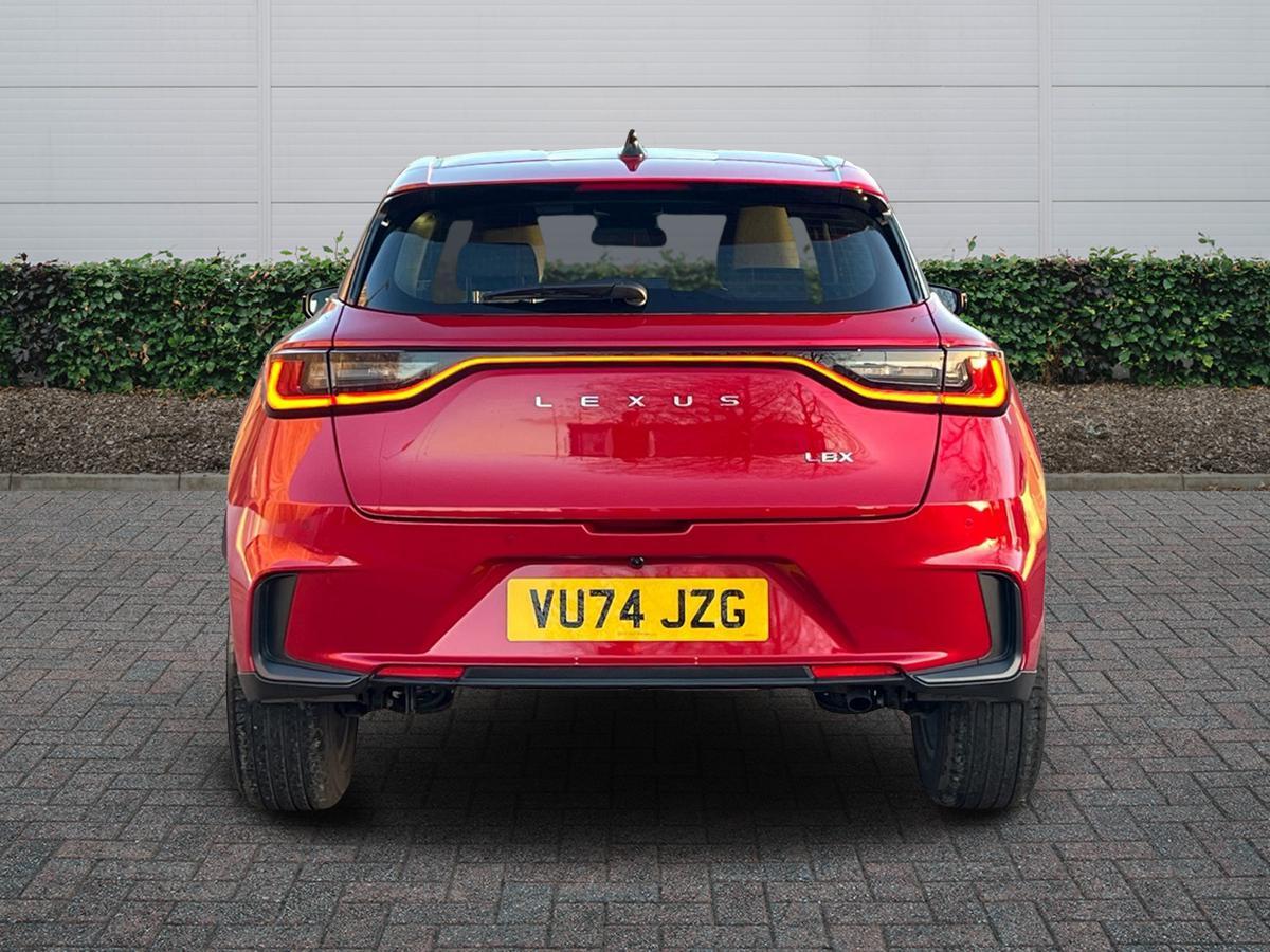 Used Lexus LBX 2025 for sale - 77124596: Photo 4