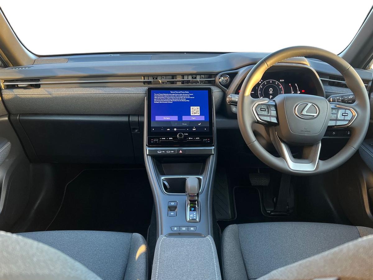 Used Lexus LBX 2025 for sale - 77124596: Photo 8