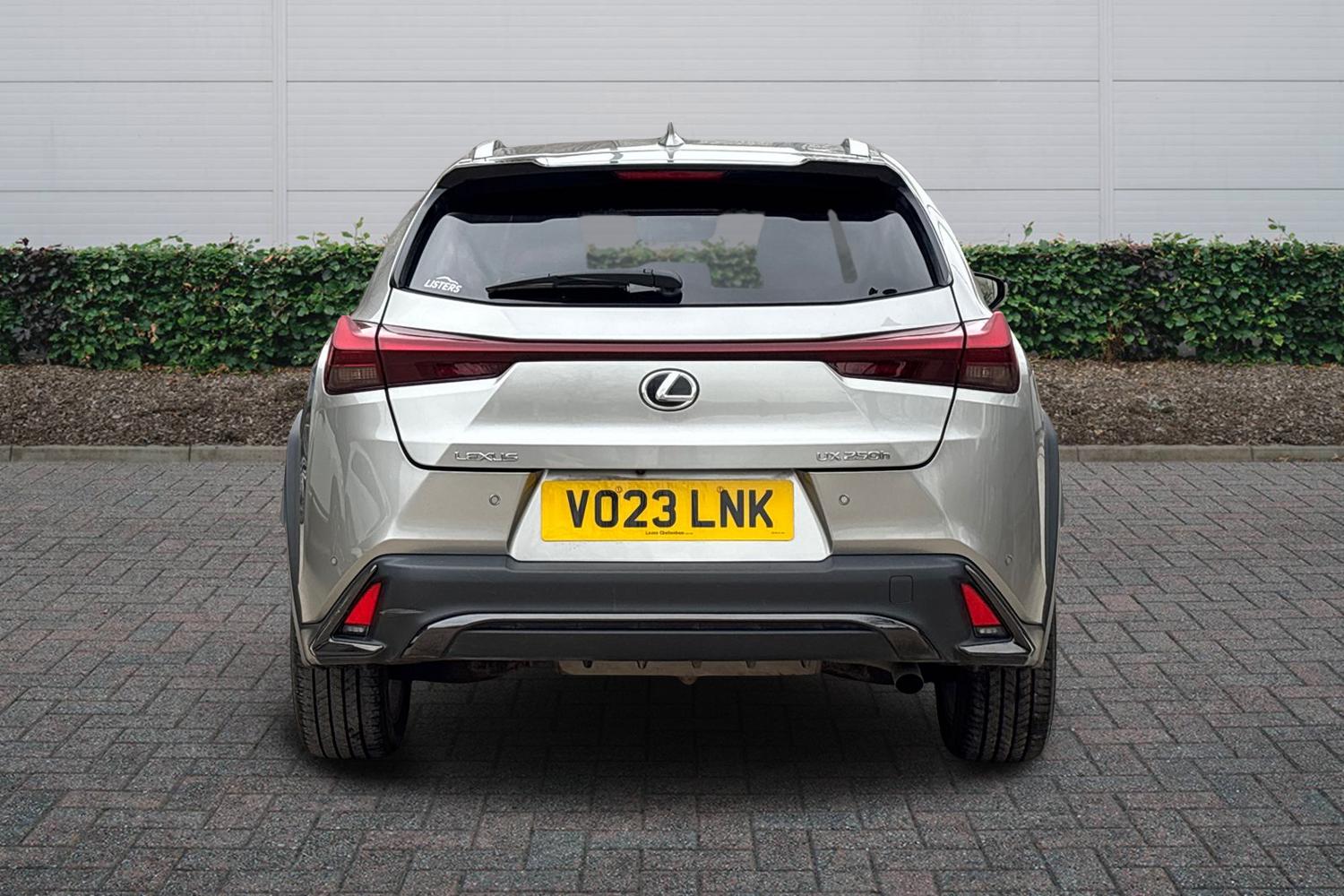 Used Lexus UX 2023 for sale - 77739435: Photo 4